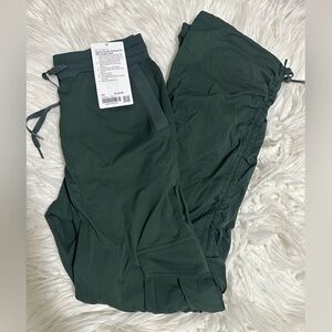 Lululemon Dance Studio Relaxed Fit MR Cargo Pant